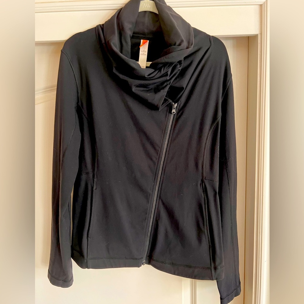 LUCY PERFORMANCE JACKET